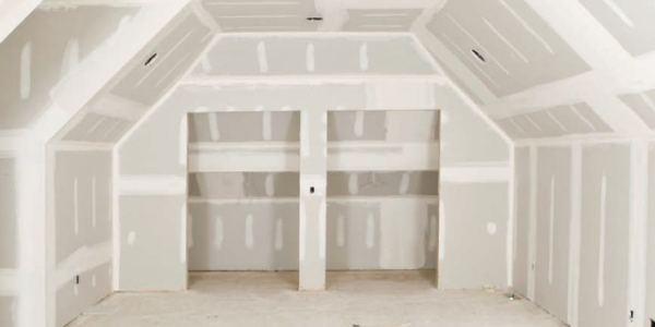 Τελικό αποτέλεσμα τοιχοποιίας με γυψοσανίδες και στόκους ProForm σε σοφίτα