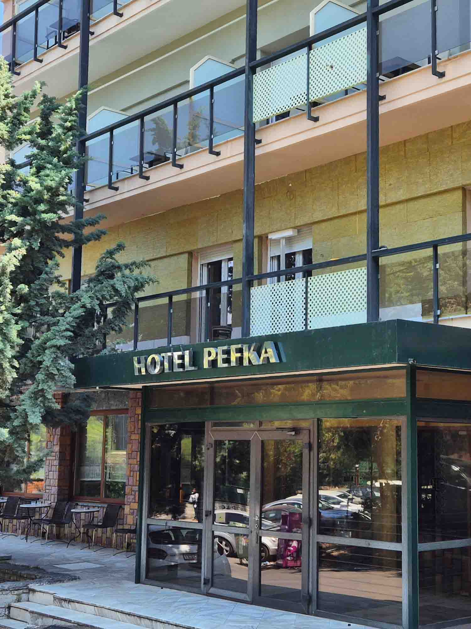 Hotel Pefka – Ένα έργο θερμοπρόσοψης με Πετροβάμβακα Knauf 